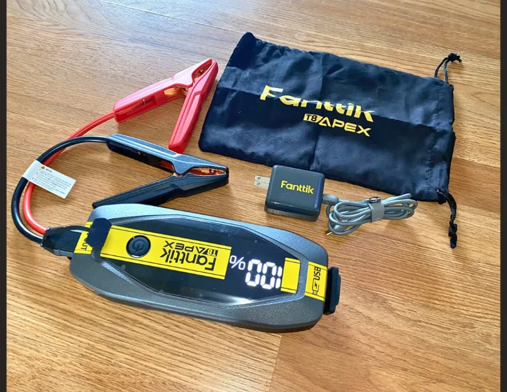 Fanttik T8 APEX 2000 Amp Jump Starter